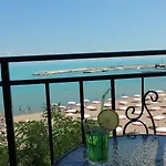Guest house лазурен бряг Chernomorets