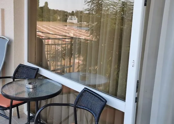 лазурен бряг Vendégház 2*