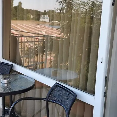 лазурен бряг Gæstehus 2*