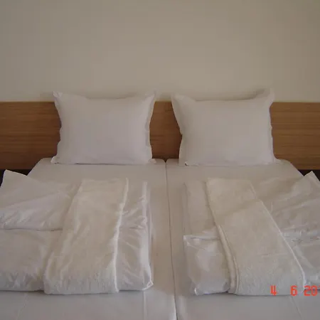 Guest house Lazuren Bryag Chernomorets