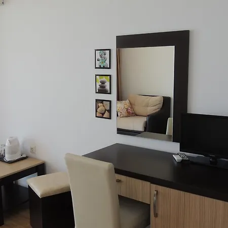 Gæstehus лазурен бряг Chernomorets