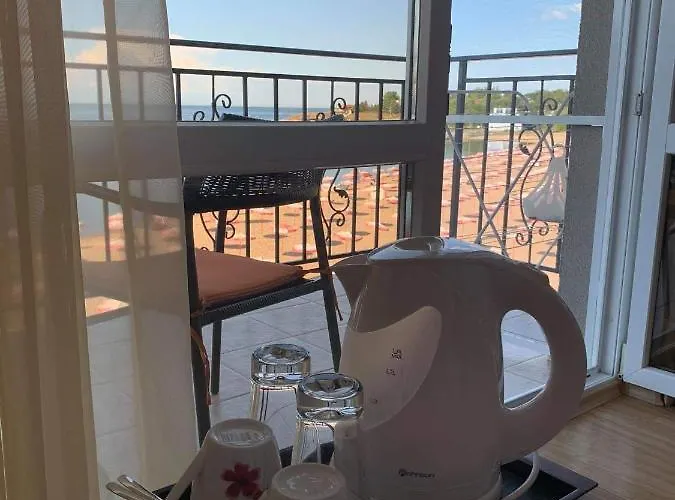 лазурен бряг 2* Cernomoreț