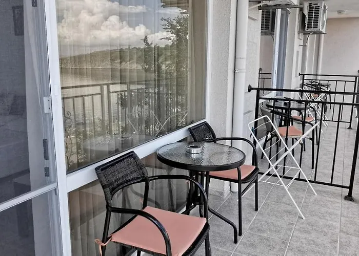 лазурен бряг Pensiune Cernomoreț