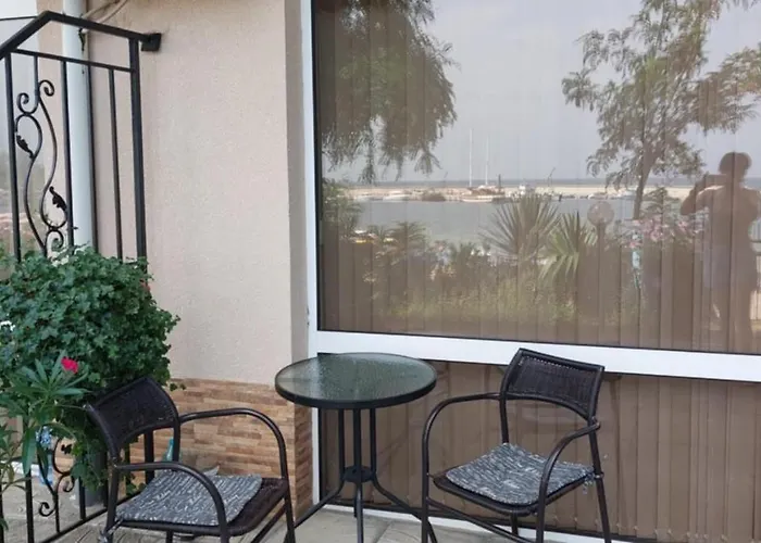 лазурен бряг Cernomoreț